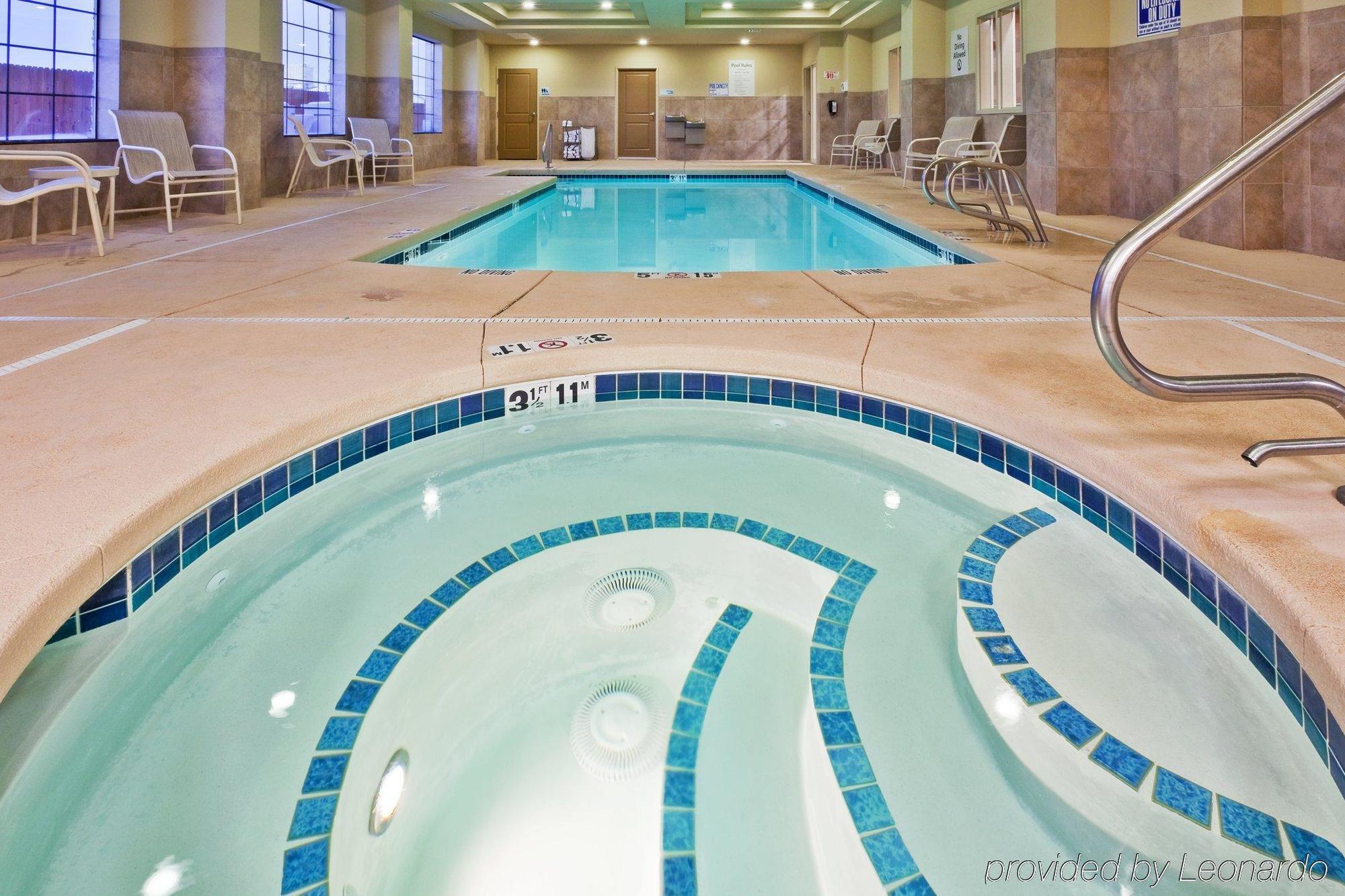 Holiday Inn Express & Suites Clovis By Ihg Fasilitas foto