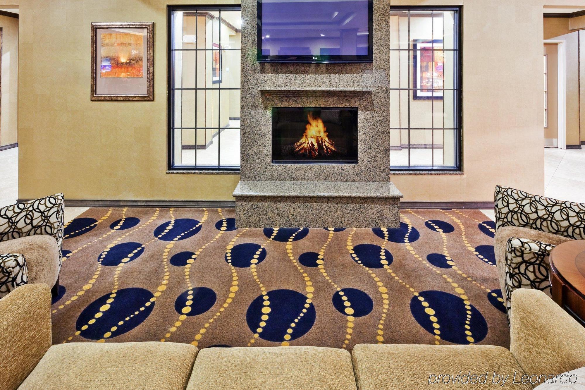 Holiday Inn Express & Suites Clovis By Ihg Ruang foto